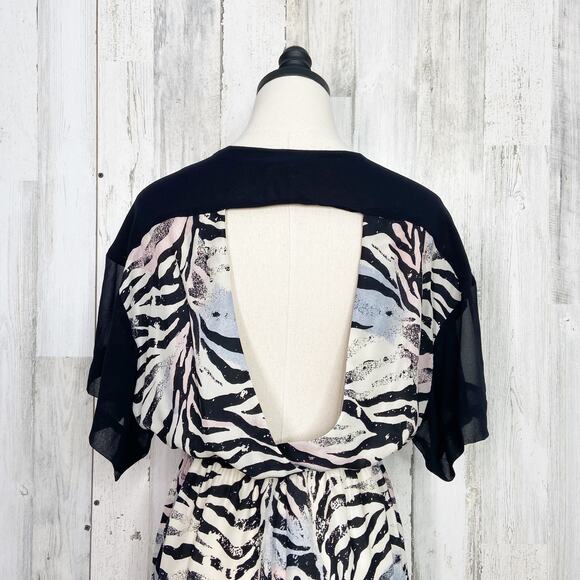 Urban Outfitters Silence + Noise Zebra Print Romper Black Cream Cutout Size S - Picture 10 of 16
